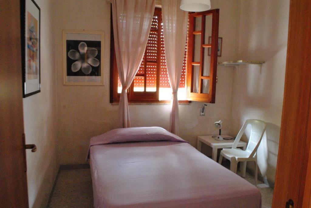 Bed and Breakfast Residenza Del Sole Surbo Exterior foto